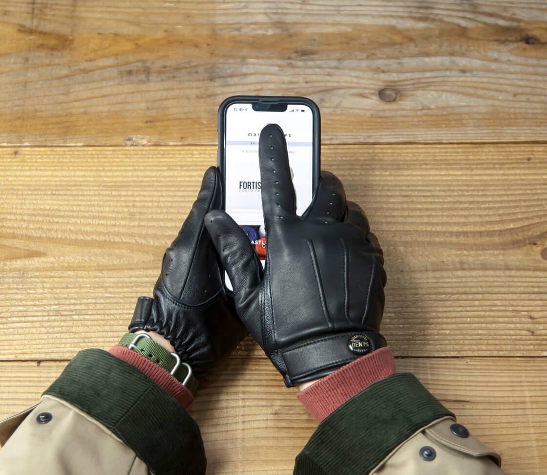 DENTS デンツ ROLLESTON タッチスクリーン ジェームズボンド