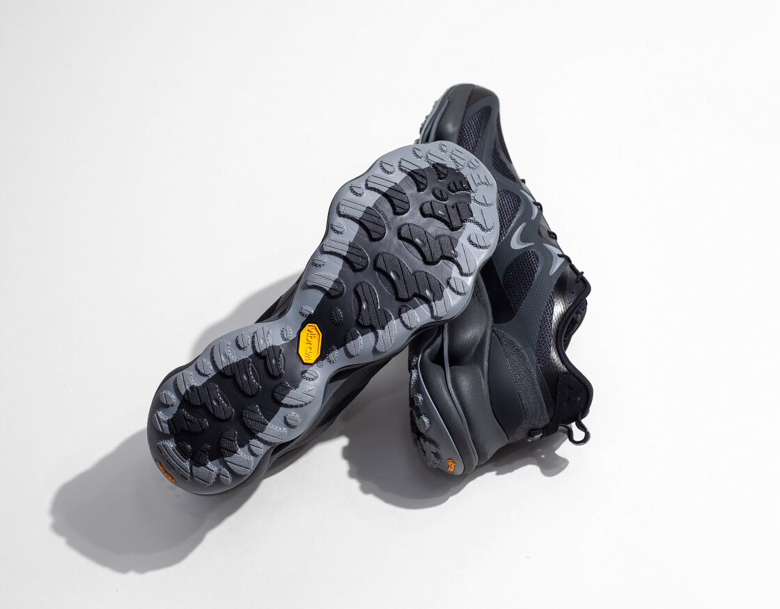 マール MERRELL メレル SPEED ARC MATIS スピードアークマティス スニーカー